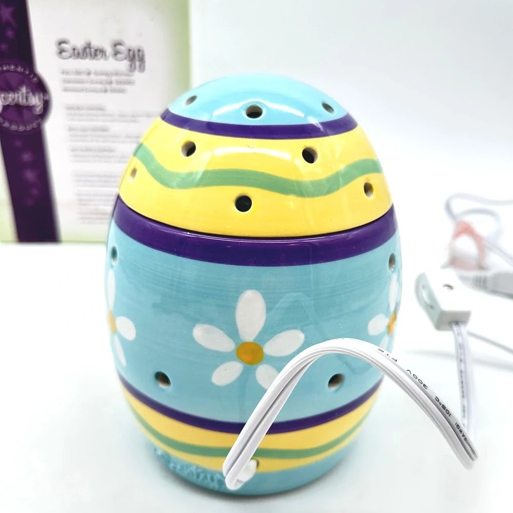 Scentsy Easter Egg Full-Size Wax Warmer Blue Floral Ceramic Retired DSW-EEGG